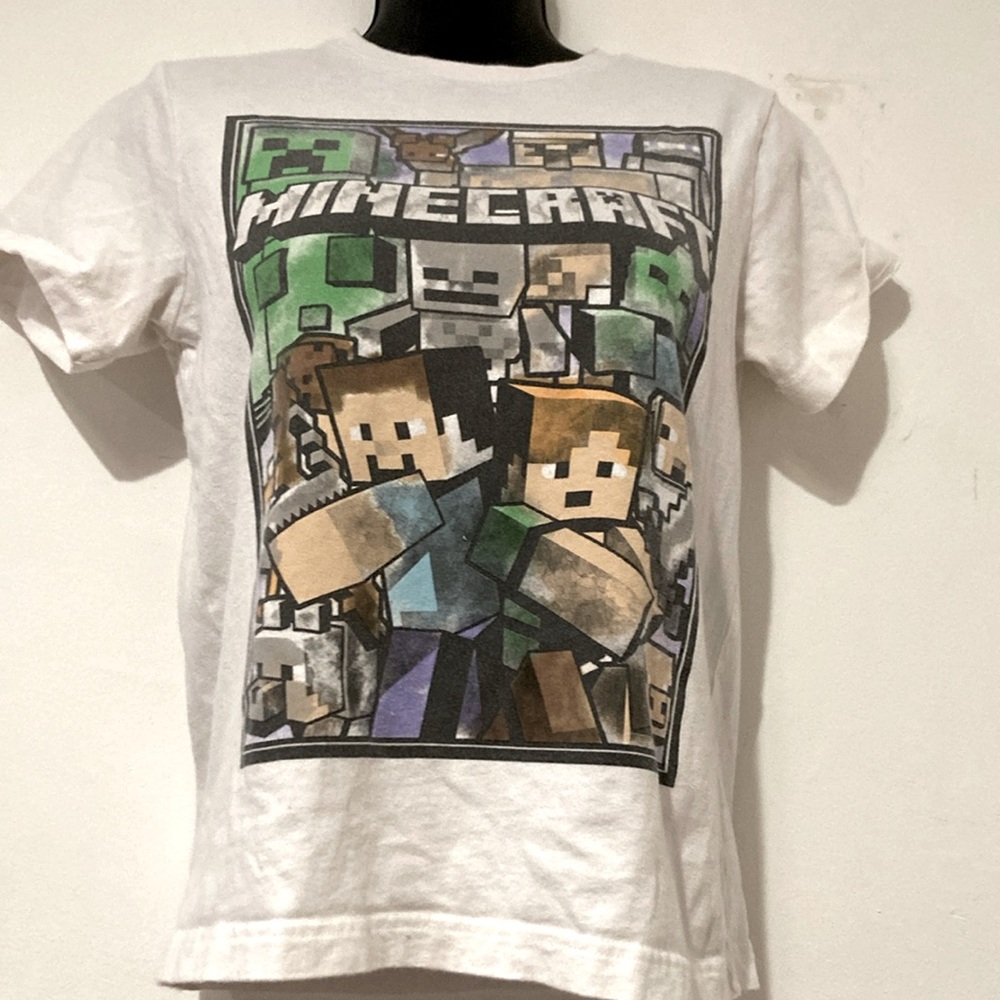 Vintage official MindCraft T~Shirt in excellent pre~loved condition